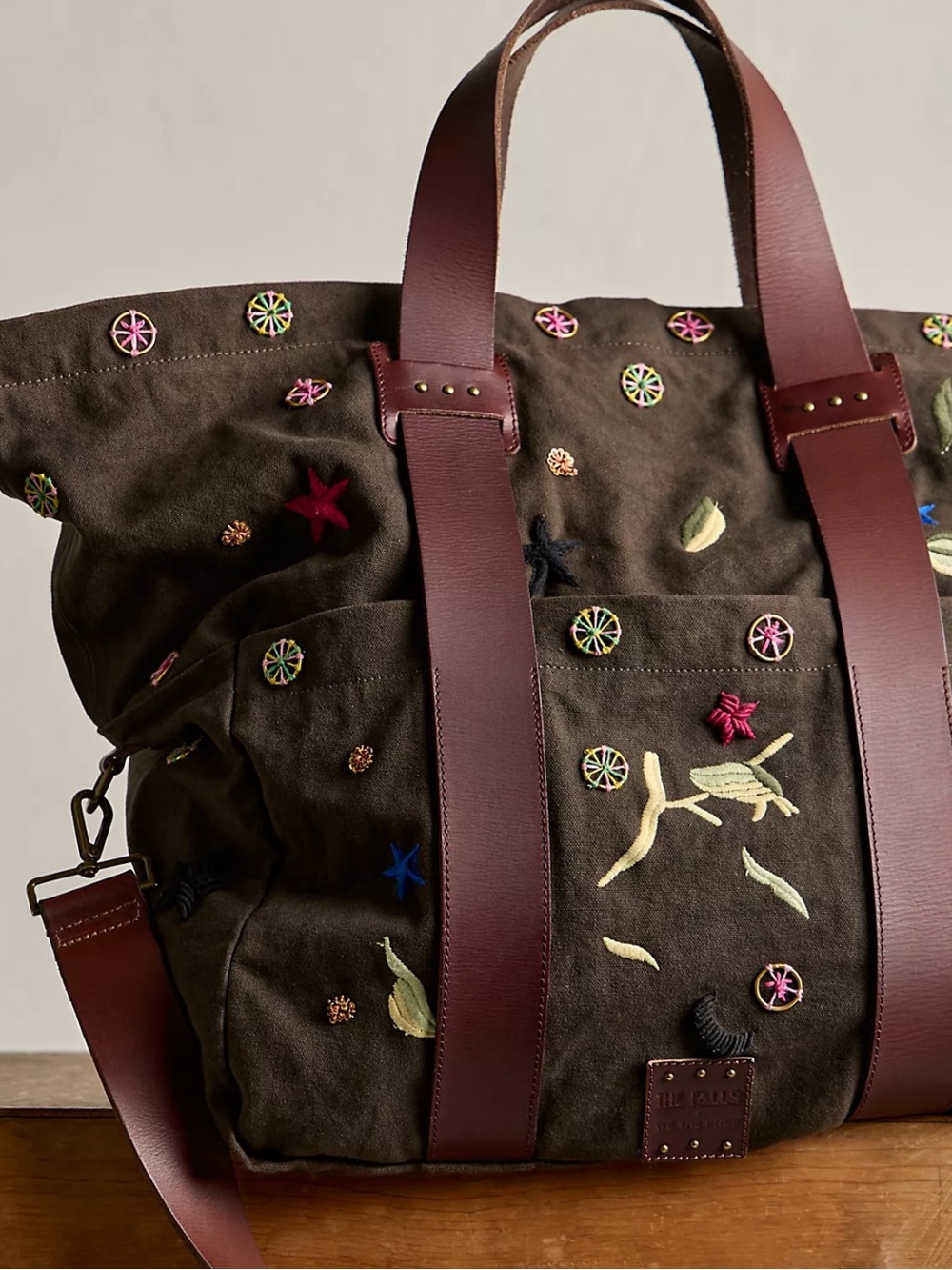We The Free x The Falls Long Weekend Bag - Picture 2 of 9